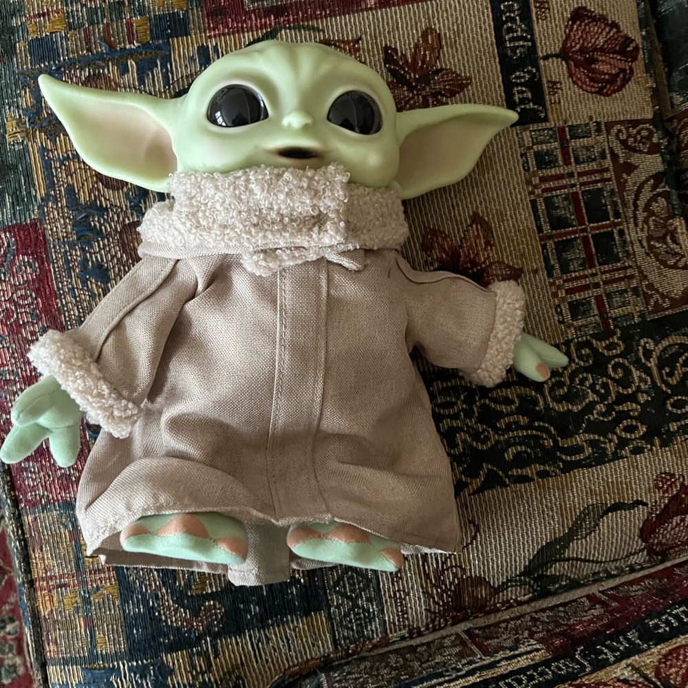 Star Wars Baby Yoda Grogu plush